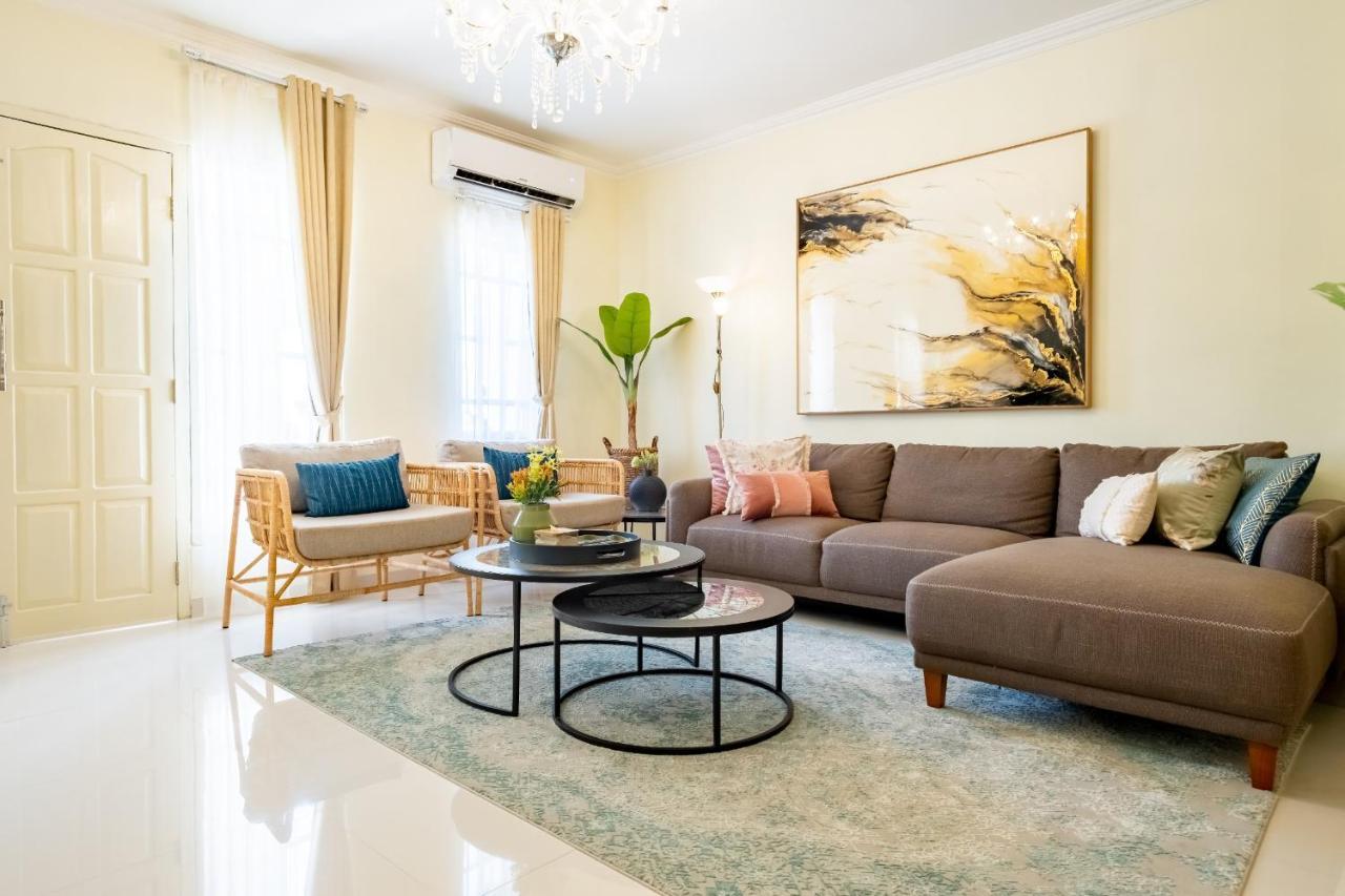 Siji Plemburan Vacation Home Kejayan エクステリア 写真